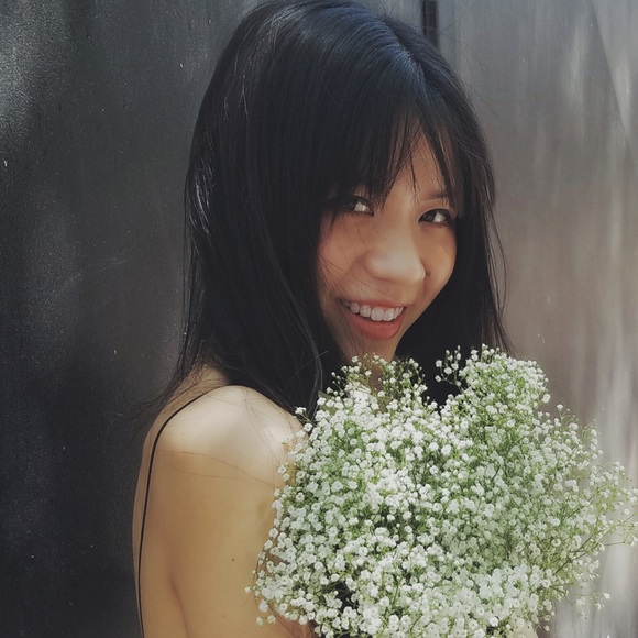 Meet your Posher, Chloe - Picture 1 of 1